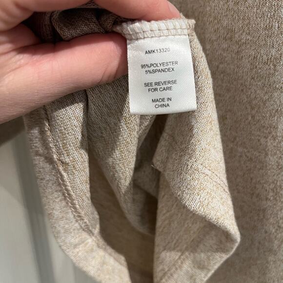 Alison Andrew’s Women’s Tan Button Sweater Size XL - Picture 8 of 10